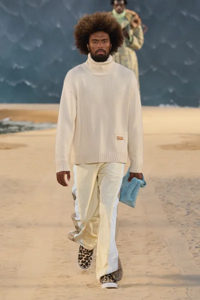Look 47
